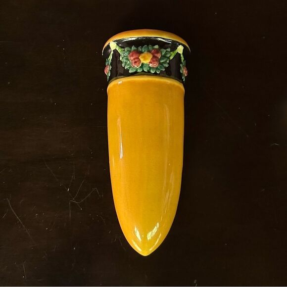 Vintage Yellow Ceramic Wall Vase with Floral Swag  Design - Picture 5 of 9